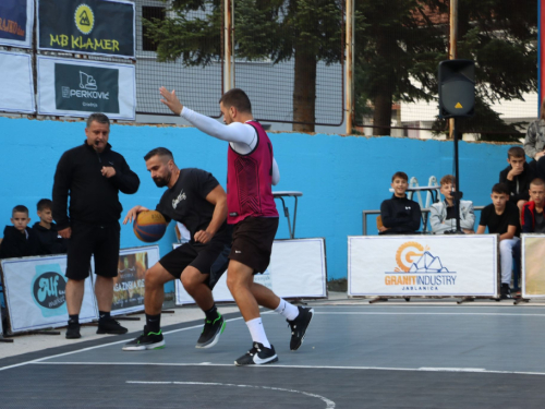FOTO: 'Caffe Bulldog' pobjednik 23. Streetball Rama - Davor Ivančić Dačo