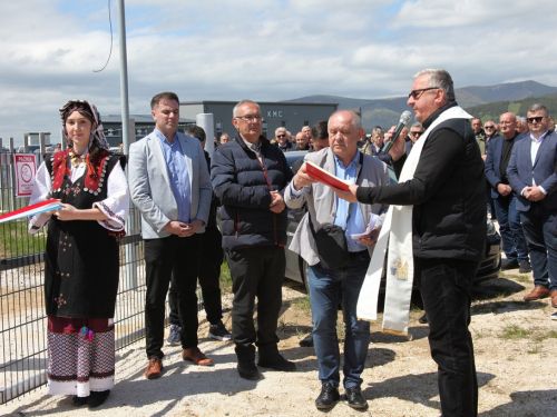 ​FOTO: Na Kupresu otvorena fotonaponska elektrana BAN