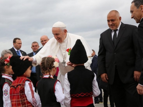Bugarska pravoslavna crkva bojkotira papu Franju