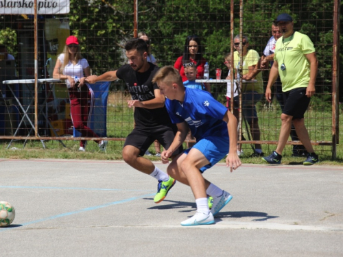 FOTO: Ekipa ''MNK Uzdol'' pobjednik turnira na Orašcu