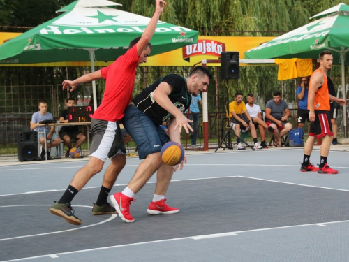 FOTO: Druga večer Streetball turnira u Prozoru