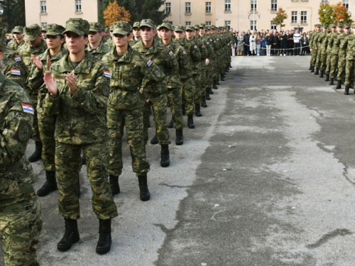 Dvostruko državljanstvo? Evo što znači novi vojni rok za Hrvate izvan zemlje