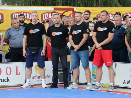 FOTO: Ekipa ''Ba.Riba'' pobjednik 20. Streetball Rama 2022.