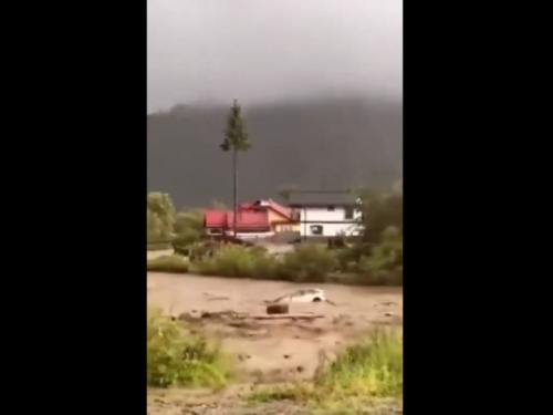 Ogromno nevrijeme u Rumunjskoj. Dvoje mrtvih, stotine evakuirane