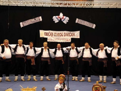 FOTO: Ramci na ''Običajima starog zavičaja'' okupili folkloraše iz tri države