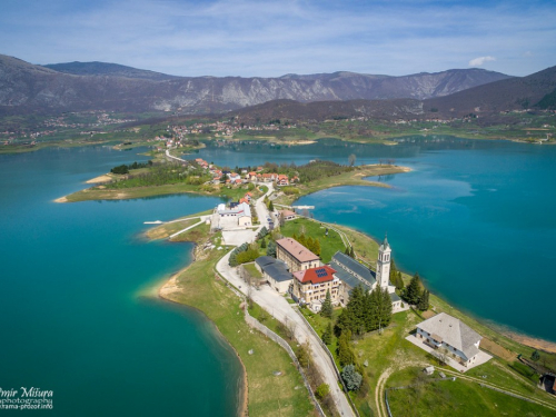 FOTO: Ramsko jezero - nezaobilazna atrakcija turistima