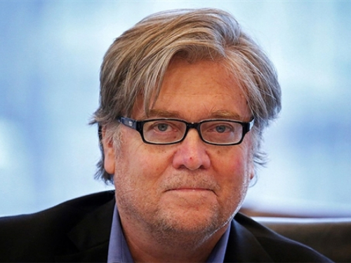 Smijenjen glavni Trumpov savjetnik Steve Bannon