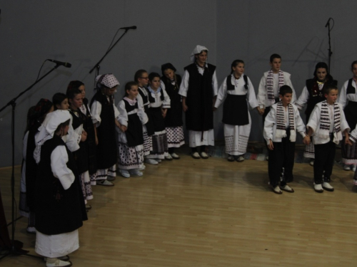 FOTO/VIDEO: Folklorna skupina 'Ramska tradicija' - Božićni običaji u Rami