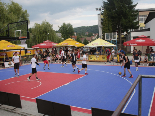 FOTO| Počeo 18. Streetball Rama