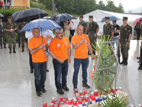 UZDOL: Otkriven spomenik poginulim braniteljima i obilježen Dan 3. bojne brigade Rama