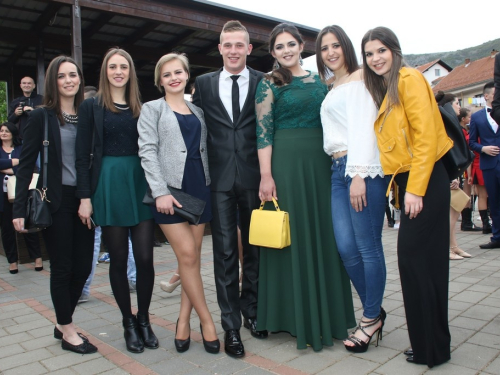 FOTO/VIDEO: Matura 2016. - Defile mladosti i ljepote na ulicama Prozora