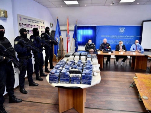 Rekordna zapljena heroina u Luci Ploče, drugi brod krcat kokainom