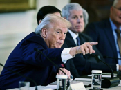 Trump: Napravit ćemo nešto na Grenlandu, svidjelo im se to ili ne