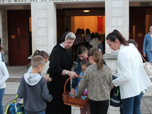 Župa Prozor: Misa za početak nove školske i vjeronaučne godine