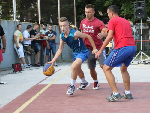 FOTO: Počeo turnir u uličnoj košarci ''Streetball Rama 2017.''