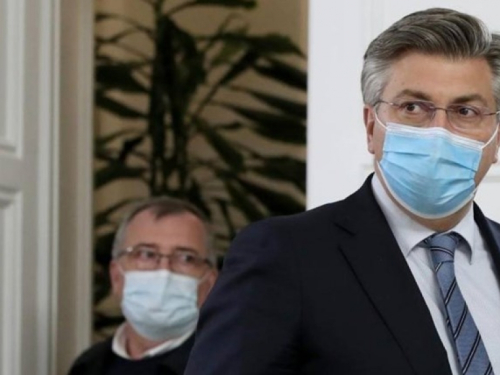 Plenković je iz Znanstvenog savjeta izbacio sve epidemiologe osim Capaka