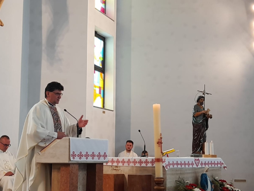 FOTO: Krizma i prva pričest u župi Uzdol