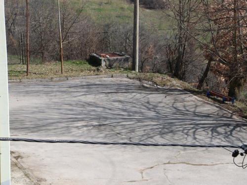 OGLAS: Prodaju se dva stambena prostora od po 200 m² u Rumbocima