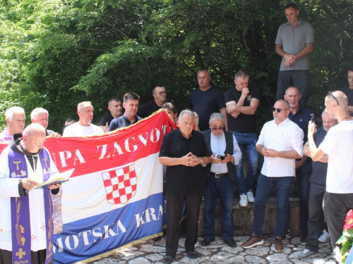 FOTO: U Rumbocima obilježena 52. obljetnica Fenix skupine 72