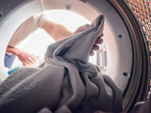 5 razloga zbog kojih vam rublje ni nakon pranja nije čisto