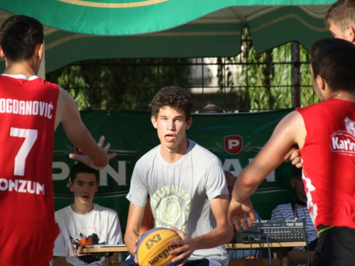 FOTO: ''General Vasilije Mitu'' iz Zagreba pobjednik 15. Streetball Rama