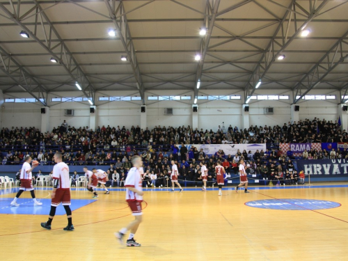 FOTO: Pogledajte atmosferu na tribinama na košarkaškom finalu između Rame i Čapljine