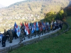 Pripadnici Ministarstva obrane i OSBiH na molitvenom pohodu na Bobovcu
