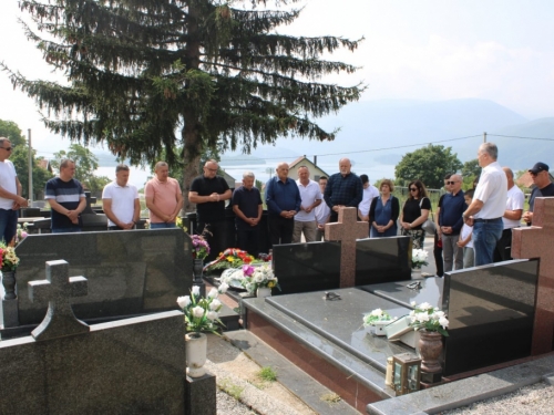 FOTO: U Rumbocima obilježena 31. obljetnica pogibije Šimuna Fofića Fofe