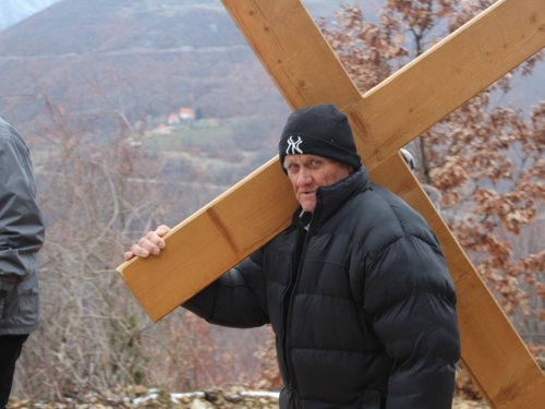 FOTO: Put križa u župi Uzdol