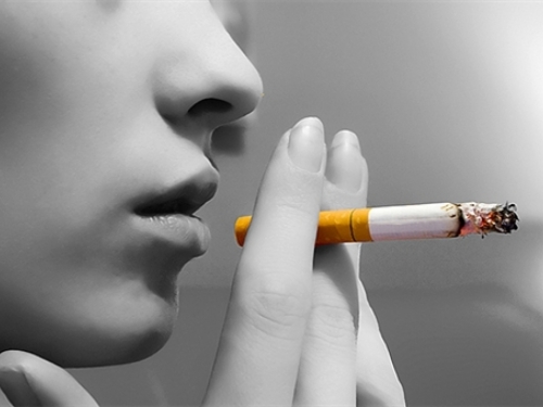 U BiH oko 40 posto odrasle populacije puši