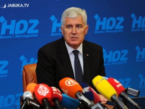 Čović: Moramo se uozbiljiti, vrlo izgledno zatvaranje granice s Hrvatskom
