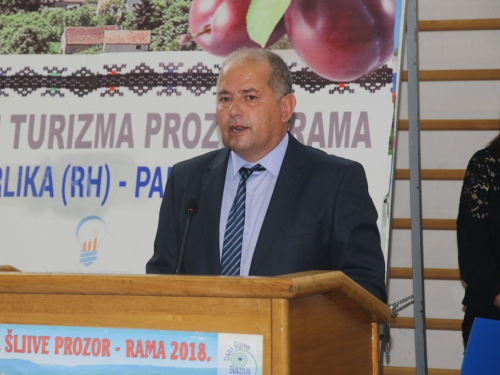 FOTO: Otvoren 13. sajam "Dani šljive Prozor-Rama 2018."