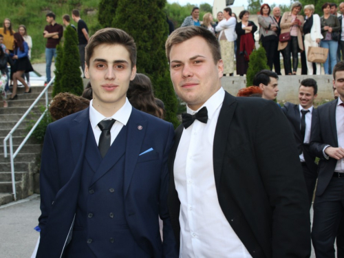 FOTO: Matura 2018. - Defile mladosti na ulicama Prozora