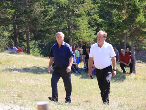 FOTO: Na Vran planini služena misa za poginule duvandžije