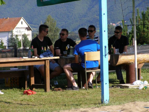 FOTO: U Ripcima održan turnir u odbojci na pijesku