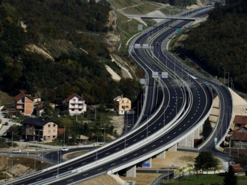 BiH dobila kredit u vrijednosti 70 milijuna eura za izgradnju dionice autoceste
