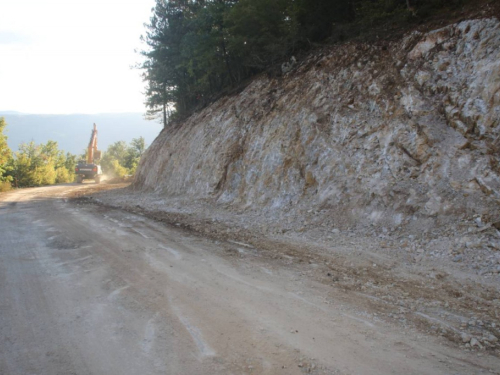 Premijer Herceg obišao infrastrukturne radove koje sufinancira Vlada HNŽ-a u općini Prozor-Rama