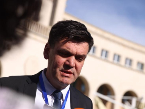 Cvitanović: Ustavni sud BiH ne bi trebao biti švedski stol