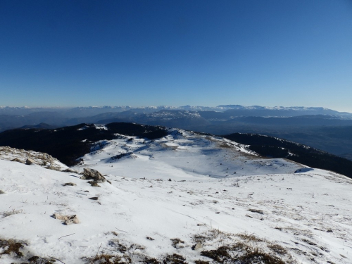 FOTO: Zimski uspon na planinu Radušu