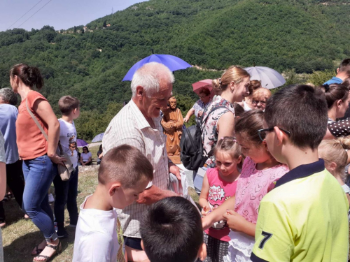 FOTO: Petrovo na Vrdolu, župa Uzdol