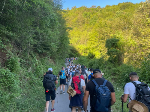 Hodočasnici iz Rame krenuli pješice u Međugorje