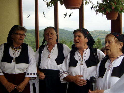 FOTO: Misa sekundacija mladomisnika Ljube Zelenike u župi Uzdol