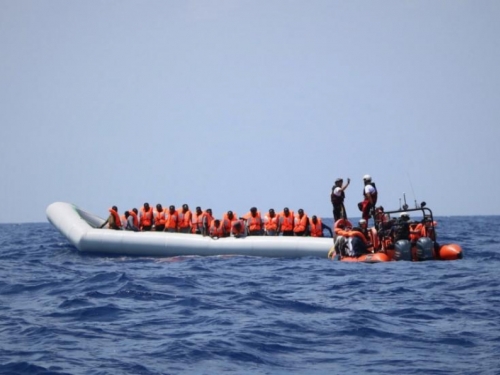 Grčka: Spašeno više od 100 migranata iz mora