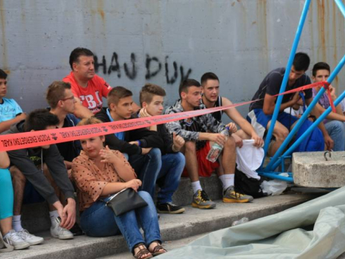 FOTO: Počeo turnir u uličnoj košarci "Streetball Rama 2014."