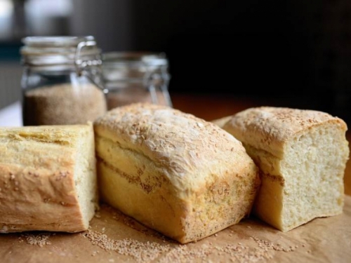 Evo kako kruhu produljiti trajanje