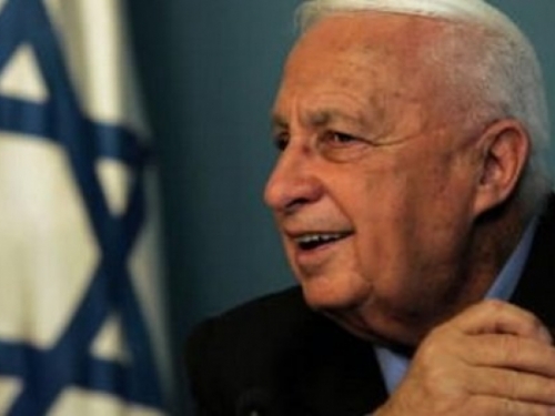 Preminuo Ariel Sharon