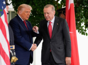 Trump pozvao Tursku da prestane kupovati naftu od Rusije