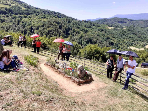 FOTO: Sv. Petar i Pavao u župi Uzdol