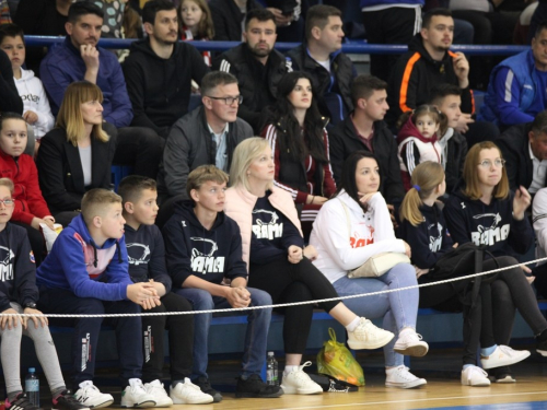 FOTO: Pogledajte atmosferu na tribinama na košarkaškom finalu između Rame i Čapljine