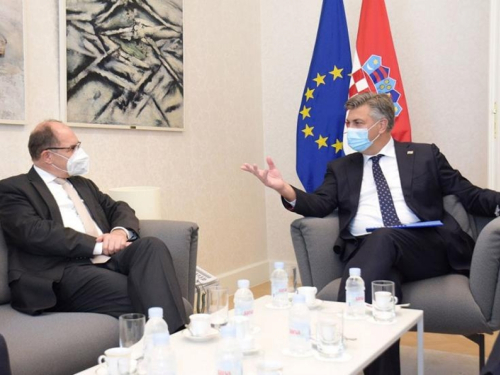 Schmidt zahvalio Plenkoviću